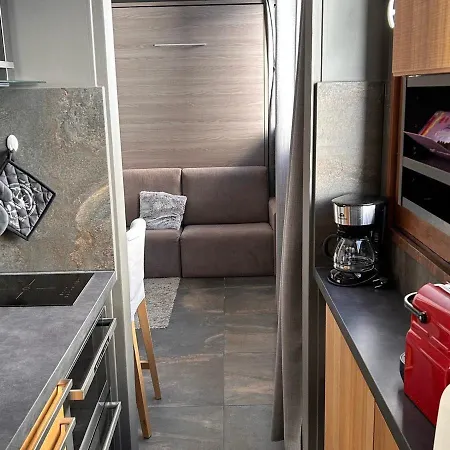 Renove Avec Kitchenette Equipee, Proche Des Pistes Et Commerces, Casiers A - Fr-1-425-207 * Araches-la-Frasse