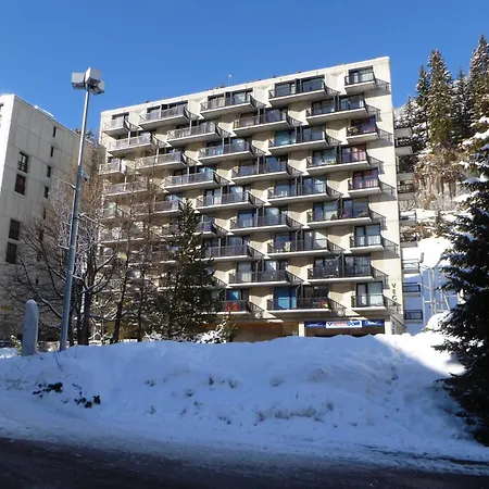 Rénové Pour 4 Pers. Près Des Pistes Et Commerces - Fr-1-425-207 Appartement